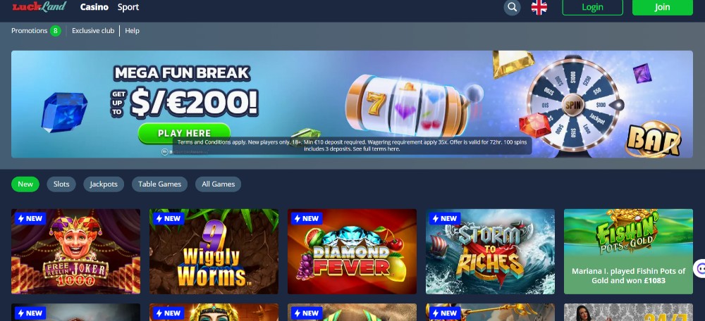 Luckland casino homepage screenshot